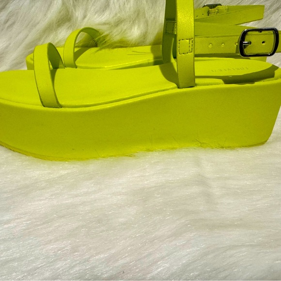 Spicy Lime Green Platform Sandals with Lime Green Fleur De Lis Crossbody - Picture 6 of 14